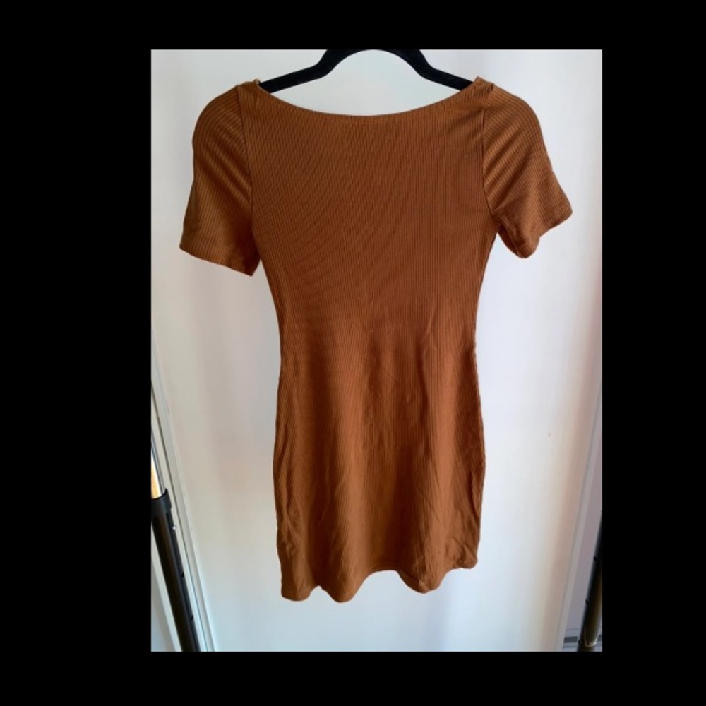 Reformation Ribbed Short Sleeve Dress in Rust - Picture 2 of 4